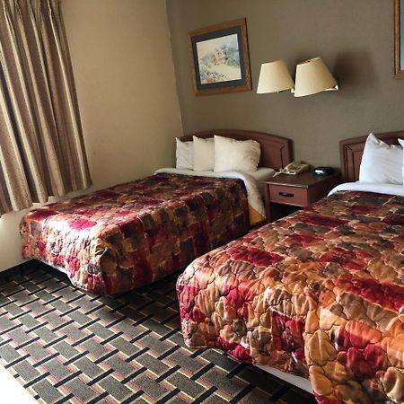 Midtown Inn Спрингфилд Экстерьер фото